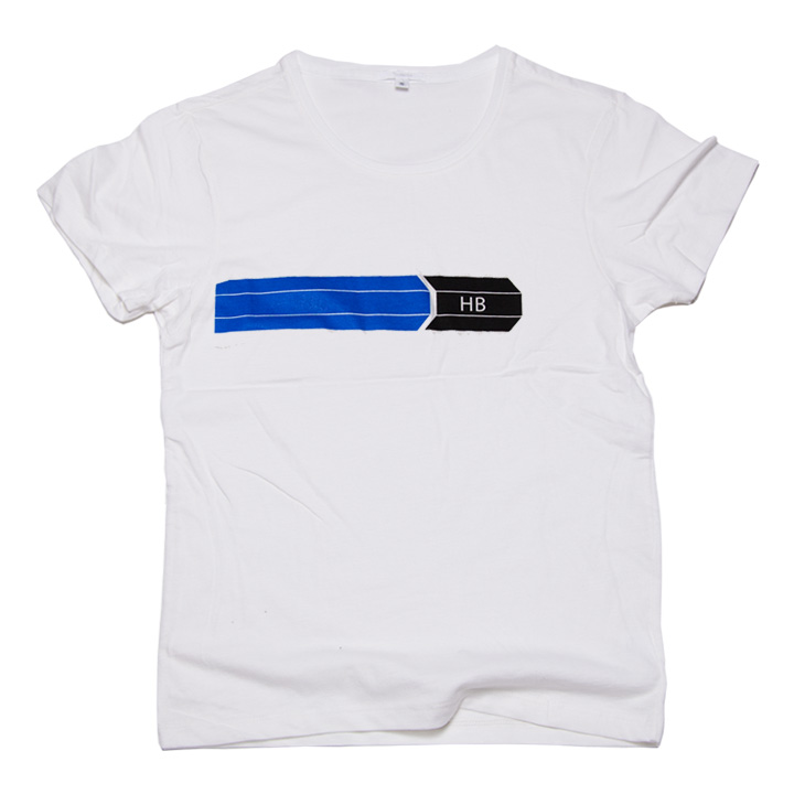 HB　鉛筆　文房具のＴシャツ